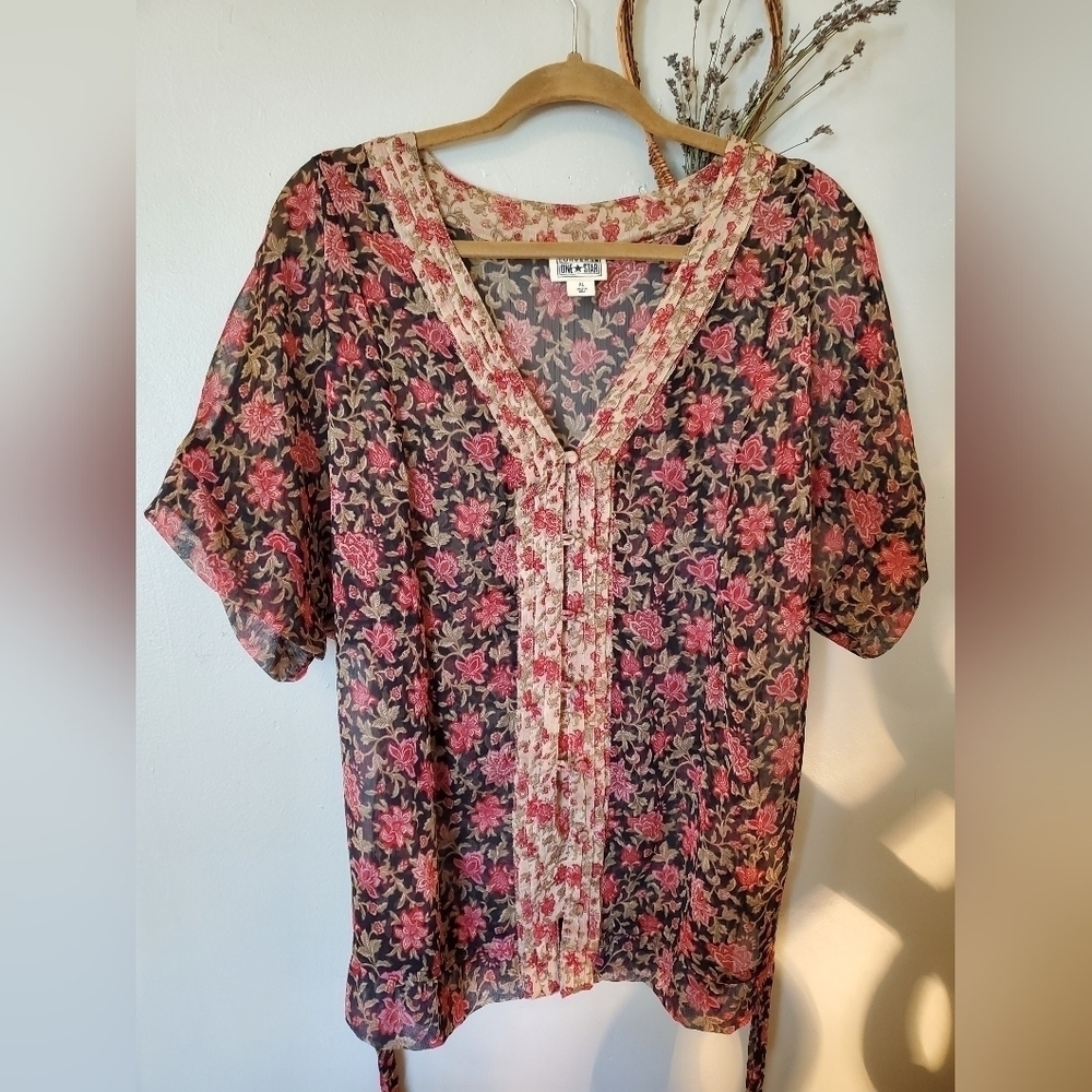 Converse Sheer Floral Button-Down Top in Black and Pink